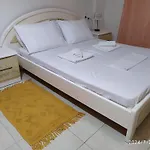 Georgia\'S Family Apartment